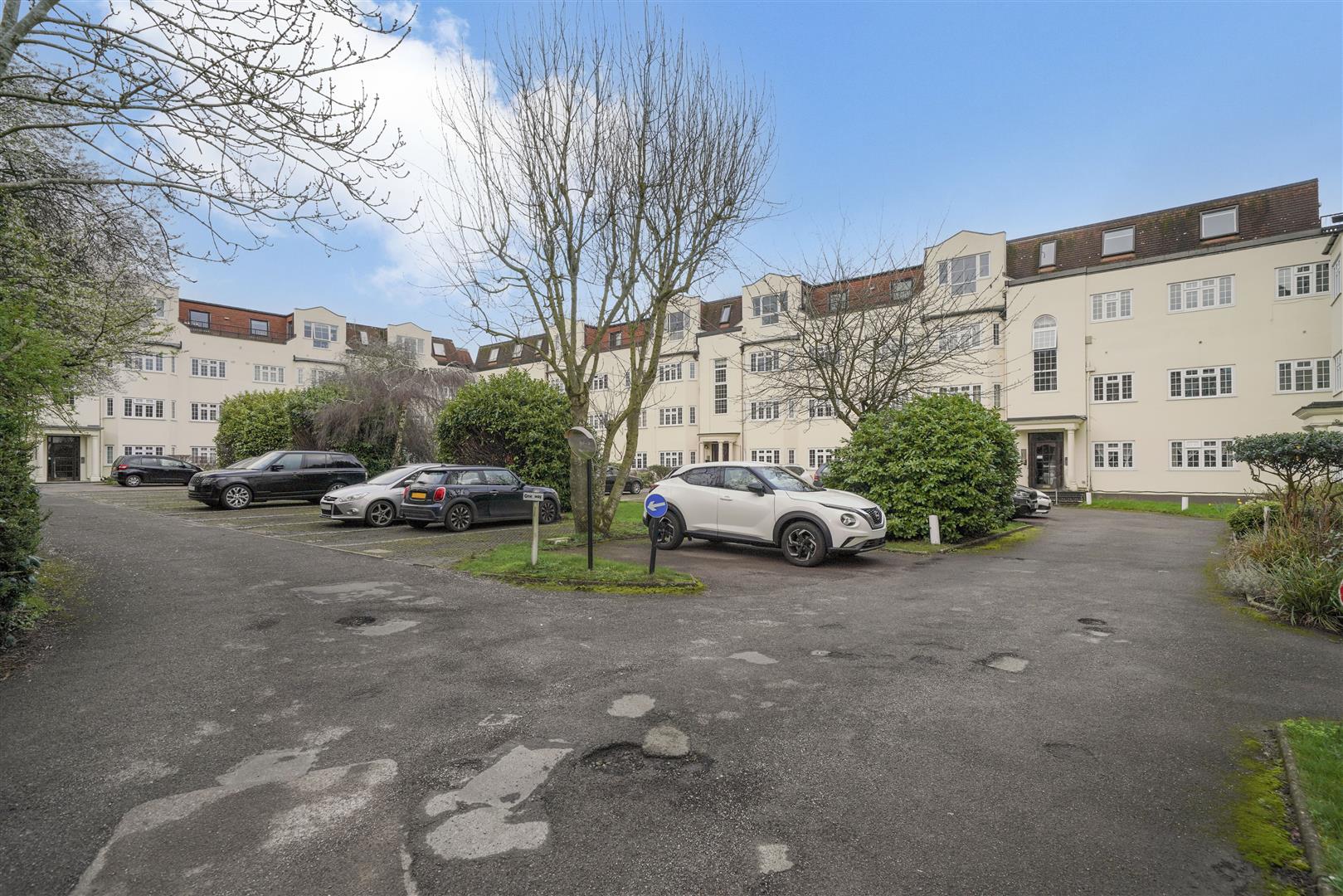 Etchingham Park Road, London